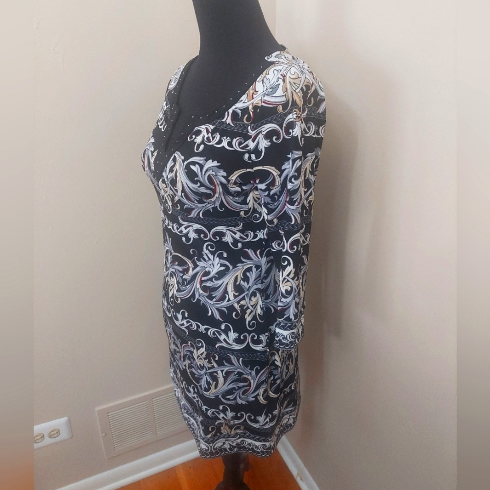 WHBM Scroll Pattern Dress - Picture 2 of 7